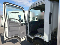 ISUZU Elf Aluminum Van 2RG-NPR88AN 2020 223,032km_29