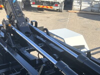 MITSUBISHI FUSO Fighter Container Carrier Truck 2KG-FK72F 2025 314km_32