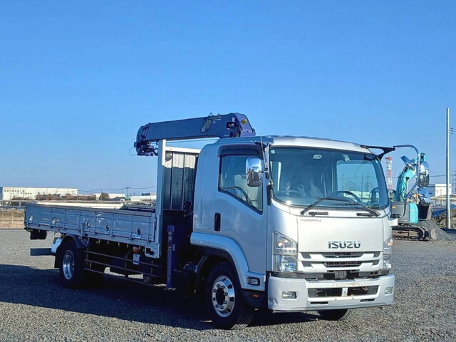 ISUZU Forward Truck (With 4 Steps Of Cranes) 2RG-FTR90U2 2020 22,000km_1