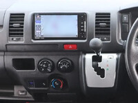 TOYOTA Hiace Box Van QDF-GDH201V 2020 44,360km_35