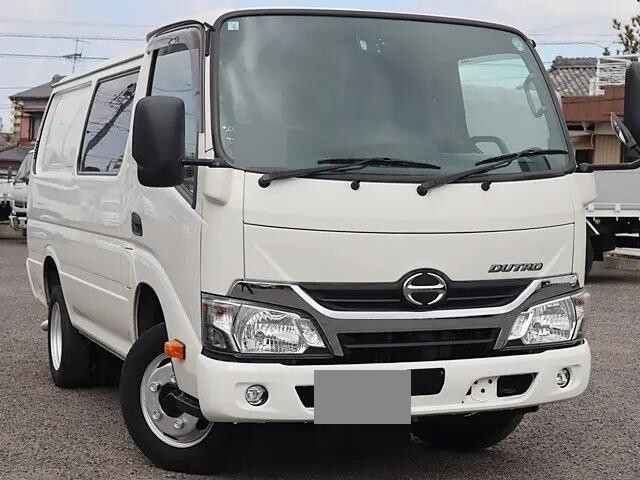 HINO Dutro Panel Van TKG-XZC605Y 2017 81,800km