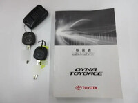 TOYOTA Dyna Double Cab TPG-XZU605 2017 68,100km_5