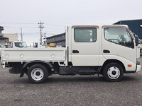 TOYOTA Dyna Double Cab TPG-XZU605 2017 68,000km_7