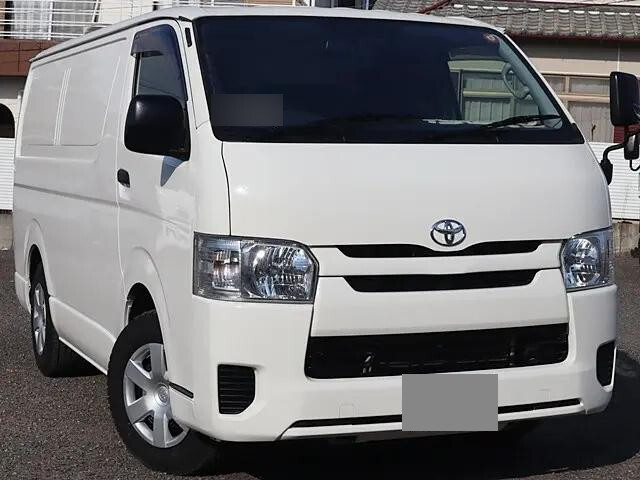 Hiace Refrigerator & Freezer Truck_1