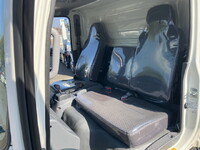 ISUZU Elf Aluminum Van 2RG-NPR88AN 2021 123,254km_31