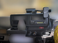 MITSUBISHI FUSO Canter Double Cab 2RG-FBA20 2024 26,630km_31