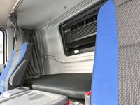 ISUZU Giga Aluminum Wing QPG-CYJ77B 2017 606,000km_13