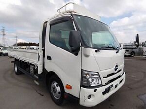 HINO Dutro Flat Body 2RG-XZU720M 2021 64,446km_1