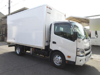 HINO Dutro Reefer Van 2KG-XZU710M 2017 224,000km_1