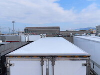 UD TRUCKS Quon Refrigerator & Freezer Truck 2PG-CD5CA 2022 459,000km_8