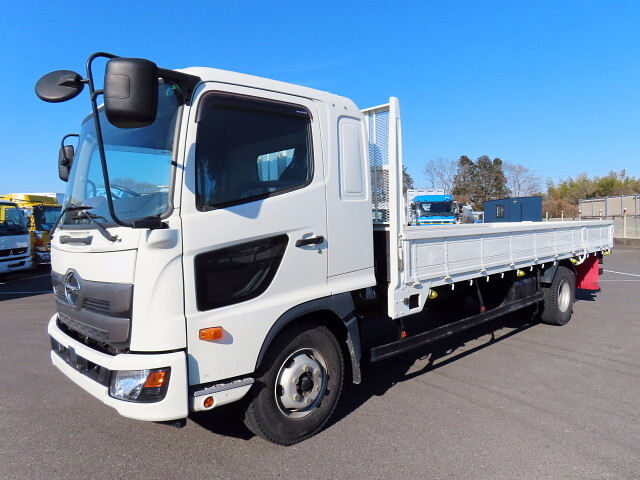 HINO Ranger Flat Body 2KG-FD2ABA 2018 60,000km_1