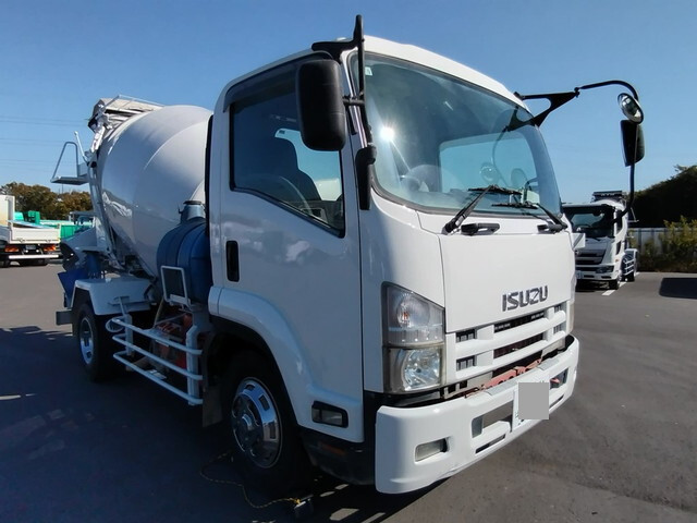 Forward Mixer Truck_1