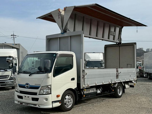 HINO Dutro Aluminum Wing TSG-XKU720M 2015 202,418km