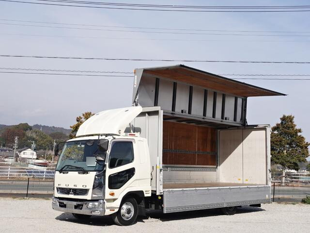 MITSUBISHI FUSO Fighter Aluminum Wing SKG-FK64F 2011 576,000km