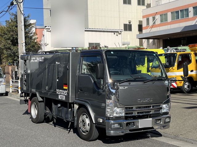 Elf High Pressure Washer Truck_1