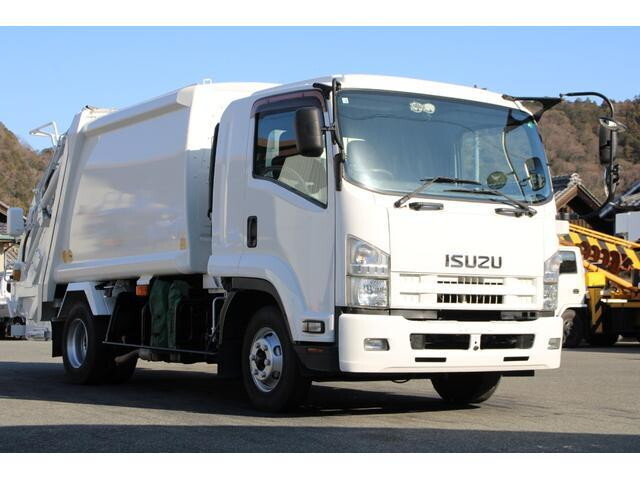 ISUZU Forward Garbage Truck TKG-FRR90S2 2013 207,000km
