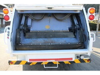ISUZU Forward Garbage Truck TKG-FRR90S2 2013 207,000km_13
