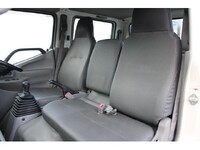 HINO Dutro Double Cab TKG-XZU605M 2015 70,000km_30