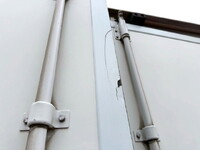 ISUZU Forward Refrigerator & Freezer Truck LKG-FTR90T2 2016 426,410km_19