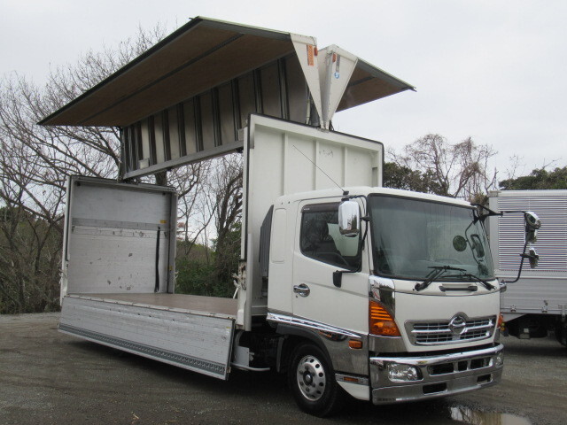 HINO Ranger Aluminum Wing TKG-FD9JLAG 2016 618,100km