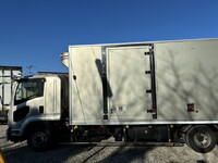 ISUZU Forward Refrigerator & Freezer Truck 2PG-FRR90T2 2022 492,000km_6