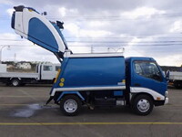 HINO Dutro Garbage Truck TKG-XZU600X 2016 140,000km_9