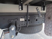 ISUZU Elf Refrigerator & Freezer Truck 2RG-NPR88AN 2022 60,000km_11