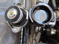 ISUZU Elf Refrigerator & Freezer Truck 2RG-NPR88AN 2022 60,000km_19