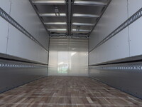 MITSUBISHI FUSO Fighter Aluminum Wing 2KG-FK65F 2025 243km_10