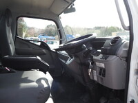 MITSUBISHI FUSO Canter Self Loader TPG-FEB90 2018 72,250km_36