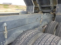 UD TRUCKS Quon Dump QKG-CW5XL 2015 382,104km_14