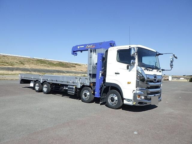 Profia Self Loader (With 4 Steps Of Cranes)_1