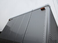 ISUZU Elf Aluminum Van BKG-NPR85AN 2010 217,000km_33