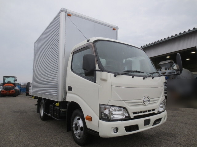 HINO Dutro Aluminum Van TKG-XZC605M 2018 120,917km