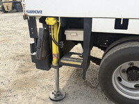 ISUZU Elf Cherry Picker TKG-NKR85AN 2014 102,328km_24