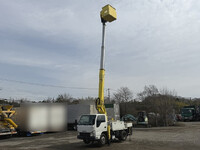 ISUZU Elf Cherry Picker TKG-NKR85AN 2014 102,328km_3
