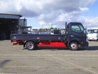 HINO Dutro Flat Body TPG-XZC710M 2019 117,000km_5