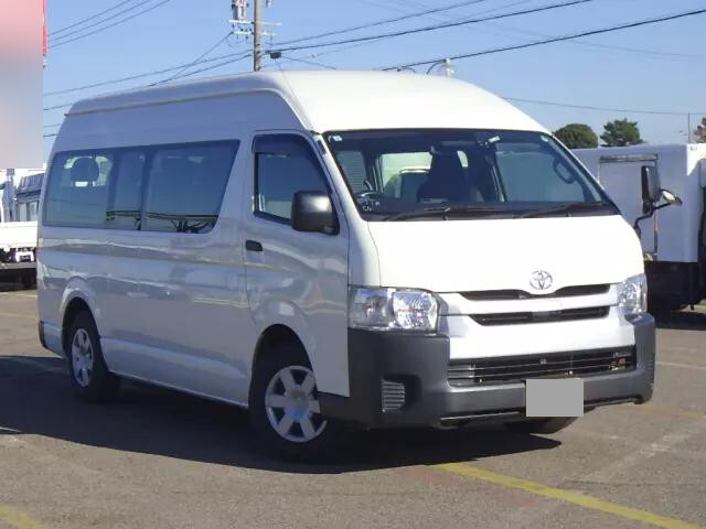 Hiace Box Van_1