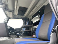 ISUZU Giga Aluminum Wing QPG-CYJ77B 2016 726,000km_17