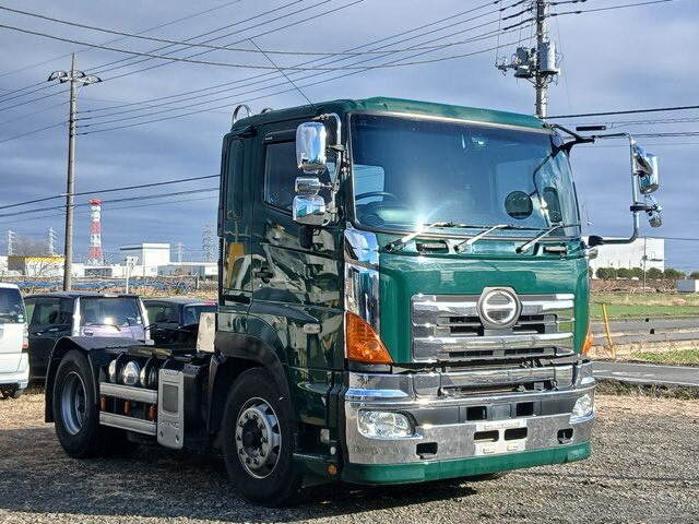 Profia Trailer Head_1