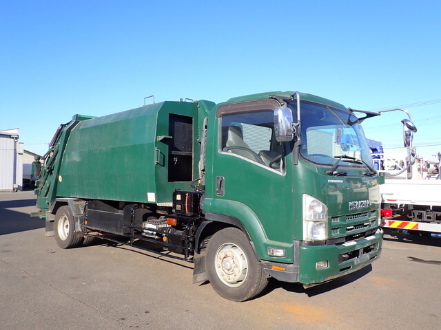 ISUZU Forward Garbage Truck LKG-FTR90S2 2012 179,600km