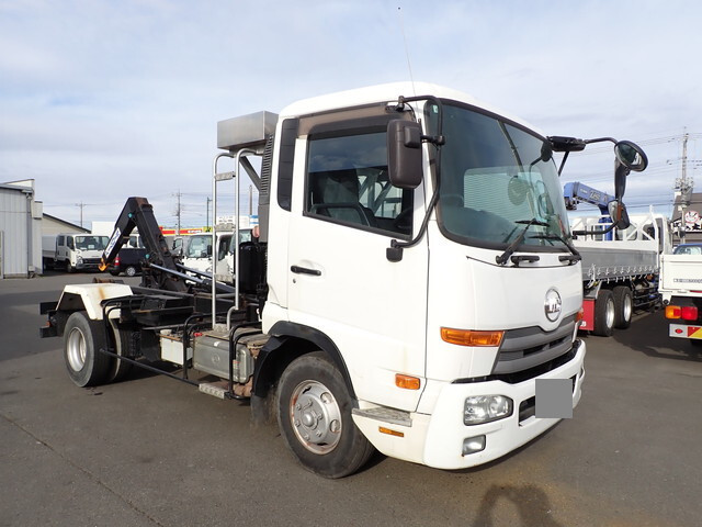 UD TRUCKS Condor Container Carrier Truck TKG-MK38L 2014 303,800km