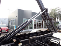 UD TRUCKS Condor Container Carrier Truck TKG-MK38L 2014 303,800km_14