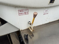 MITSUBISHI FUSO Fighter Tank Lorry LKG-FK72FZ 2012 453,097km_20