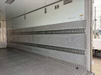 ISUZU Forward Refrigerator & Freezer Truck LPG-FTR90S2 2017 84,000km_10