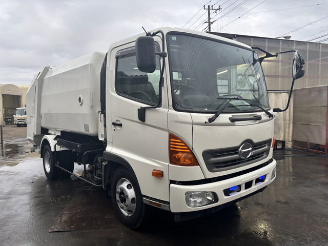 HINO Ranger Garbage Truck TKG-FC9JDAA 2013 220,675km