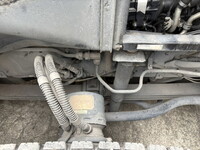 UD TRUCKS Quon Trailer Head QPG-GK5XAB 2015 392,000km_29