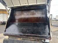 ISUZU Elf Garbage Truck PDG-NPR75N 2009 242,235km_17