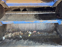 ISUZU Elf Garbage Truck BKG-NMR85N 2010 101,013km_14