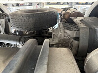 UD TRUCKS Quon Trailer Head QPG-GK5XAB 2017 264,857km_13